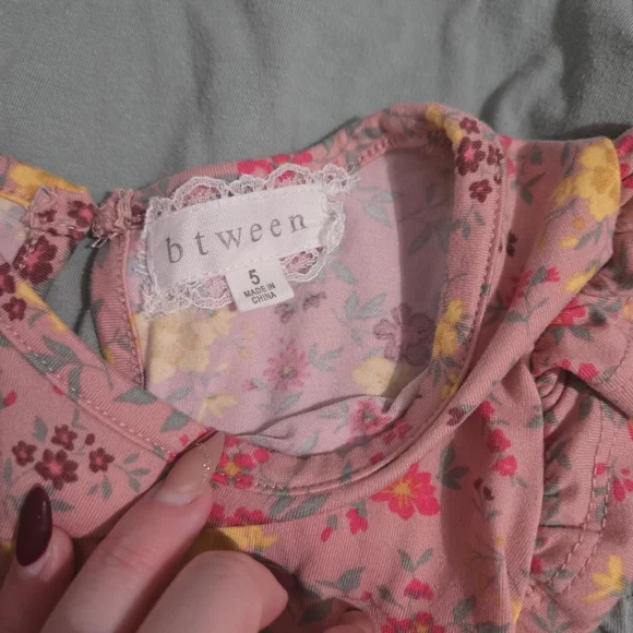 Girls 5t Rompers - Picture 5 of 7